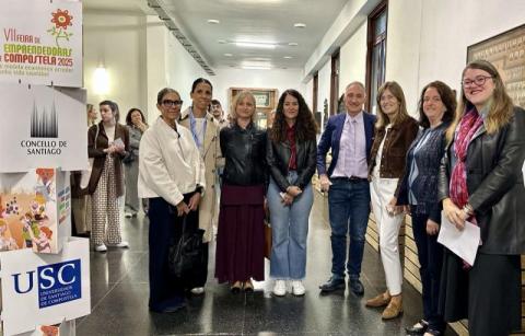 A concelleira de Dereitos e Servizos Sociais, Promoción Económica e Xuventude, María Rozas, foi hoxe a encargada de inaugurar a VII Feira de Outono das Emprendedoras de Compostela